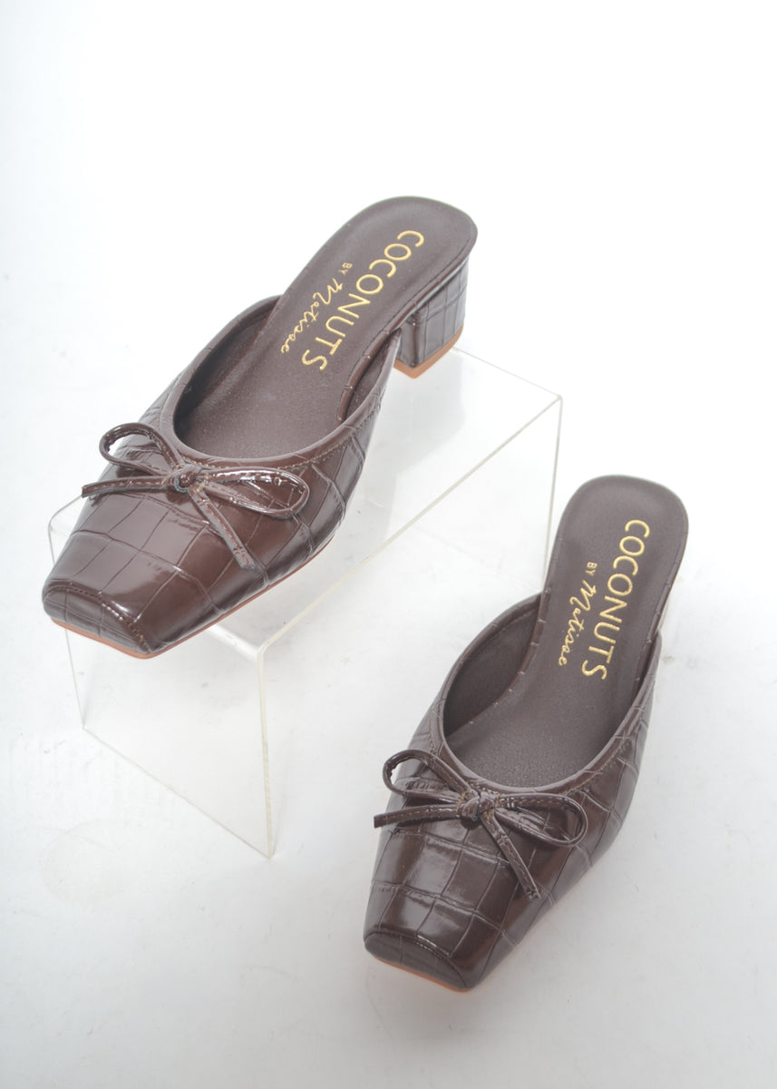 GENEVAHEEL-1_1200x1200.jpg?v=