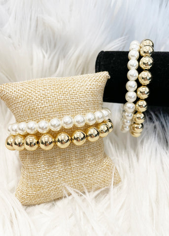 Pretty Pearl Bracelet Set: 2 Stack